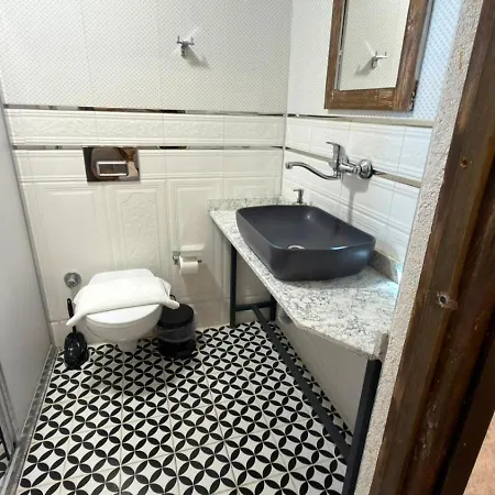 Yusuf Alacati Çeşme